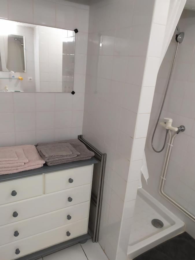 Appartement 55 M2 Proche Commerces Et Parking Rivesaltes Esterno foto