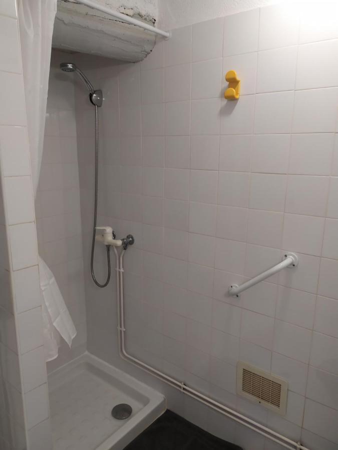 Appartement 55 M2 Proche Commerces Et Parking Rivesaltes Esterno foto
